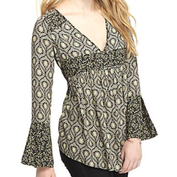 FREE PEOPLE Rolling Hills Bell Sleeve Tunic Top - Picture 1 of 11